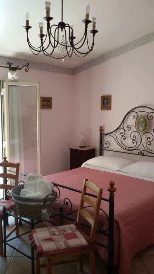 Cinisi 89 B&B Exteriör bild